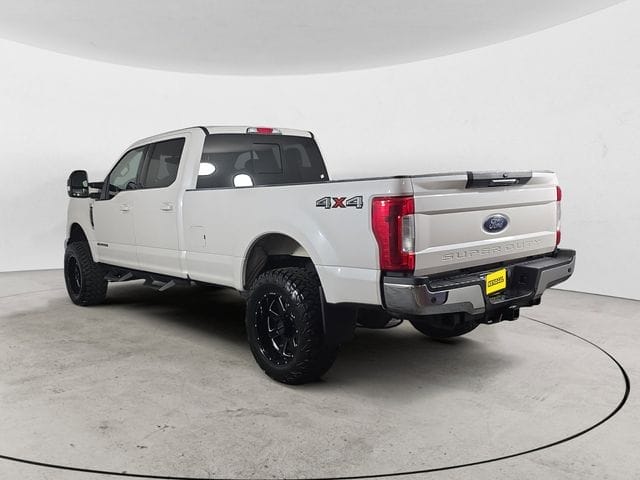 Used 2019 Ford F-350SD Lariat 4D Crew Cab – 1FT8W3BT2KED77719