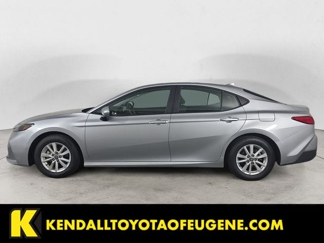 Used 2025 Toyota Camry LE 4D Sedan – 4T1DAACK4SU526477
