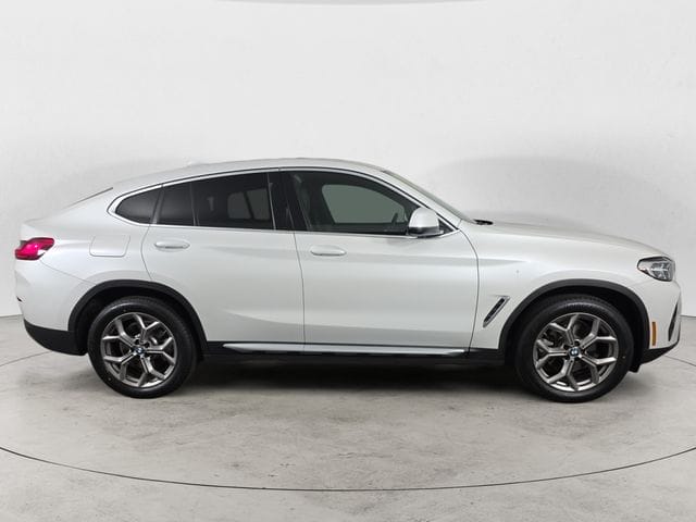 Used 2022 BMW X4 xDrive30i 4D Sport Utility – 5UX33DT0XN9J82220