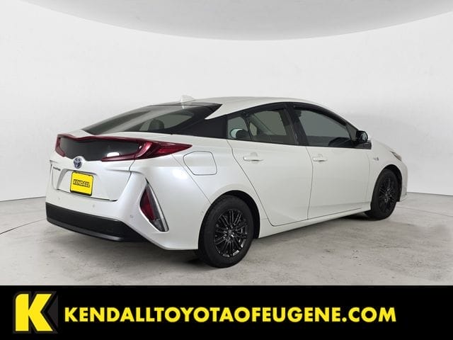 Used 2017 Toyota Prius Prime Advanced 5D Hatchback – JTDKARFP4H3020129