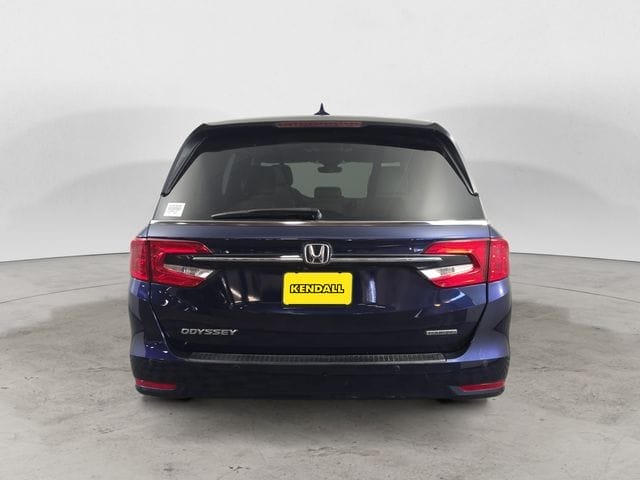 Used 2021 Honda Odyssey Touring 4D Passenger Van – 5FNRL6H86MB011586