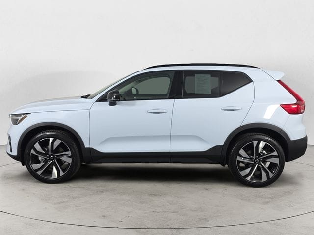 Used 2026 Volvo XC40 B5 Ultra 4D Sport Utility – YV4L12UM6T2773614