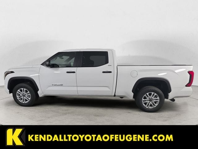 Used 2025 Toyota Tundra SR5 4D CrewMax – 5TFLA5EC8SX042095