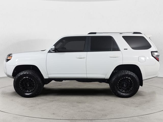Used 2020 Toyota 4Runner SR5 Premium 4D Sport Utility – JTEBU5JR5L5827177