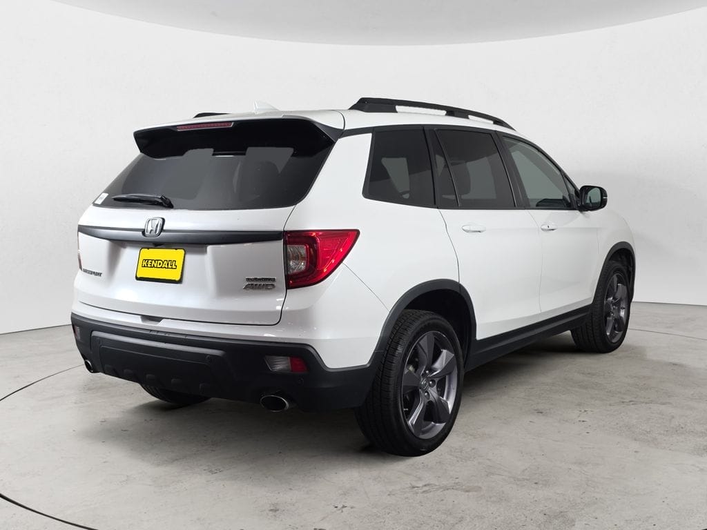 Used 2020 Honda Passport Touring 4D Sport Utility – 5FNYF8H91LB015390