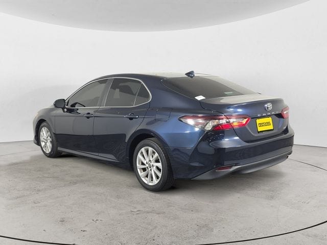 Used 2021 Toyota Camry LE 4D Sedan – 4T1C11AKXMU555712