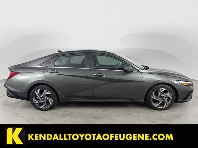 Used 2025 Hyundai Elantra SEL Convenience 4D Sedan – KMHLS4DGXSU898538