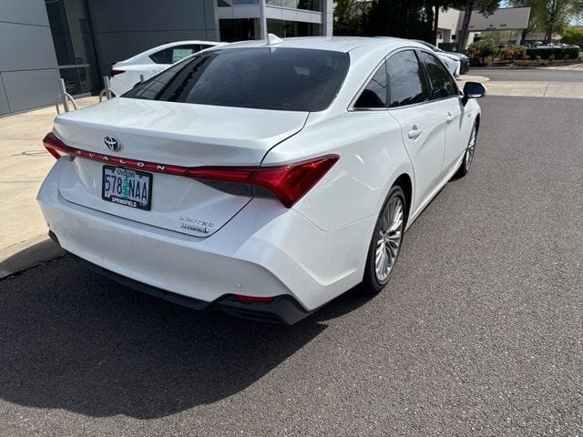 Used 2021 Toyota Avalon Hybrid Limited 4D Sedan – 4T1DA1AB6MU009252