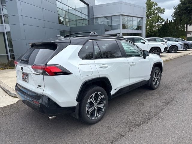 Used 2025 Toyota RAV4 Plug-In Hybrid XSE 4D Sport Utility – JTMEB3FV7SD286879
