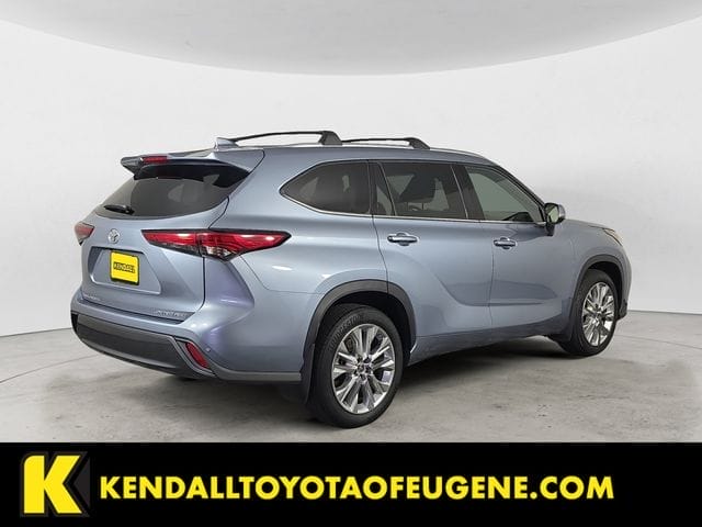 Used 2022 Toyota Highlander Limited 4D Sport Utility – 5TDDZRBH1NS222677