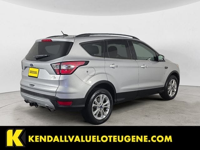 Used 2017 Ford Escape SE 4D Sport Utility – 1FMCU9G97HUC67937