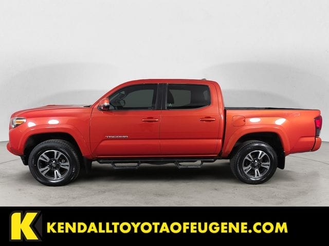 Used 2018 Toyota Tacoma TRD Sport 4D Double Cab - 3TMAZ5CN8JM067474