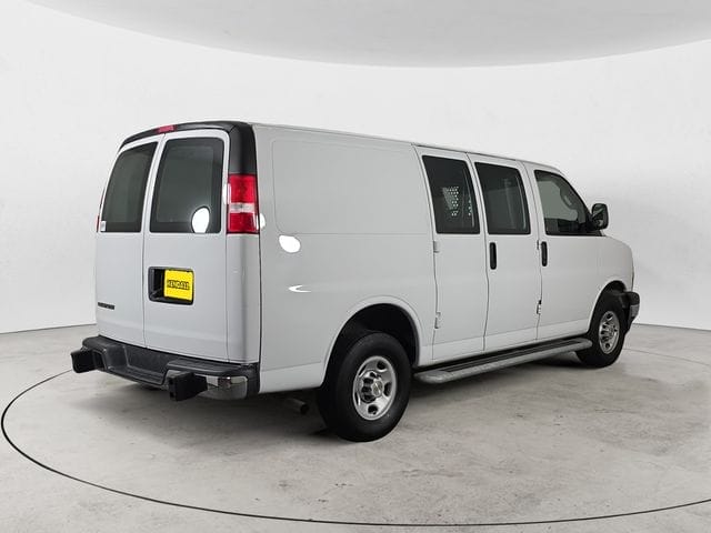 Used 2024 Chevrolet Express 2500 Work Van 3D Cargo Van – 1GCWGAFP9R1270237