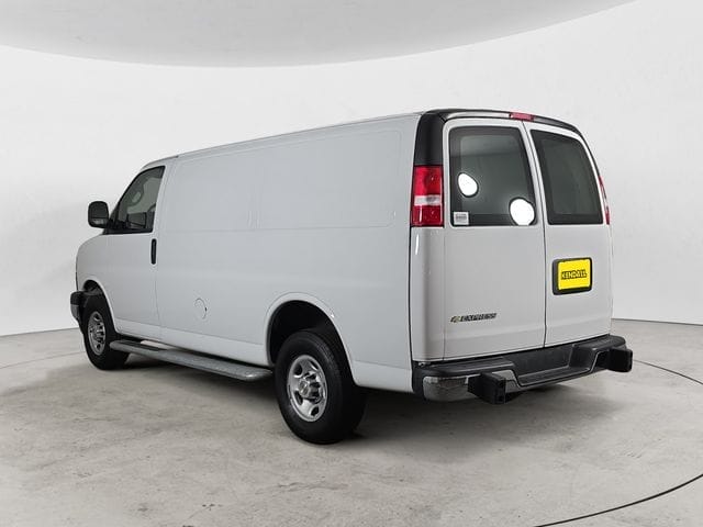 Used 2024 Chevrolet Express 2500 Work Van 3D Cargo Van – 1GCWGAFP9R1270237
