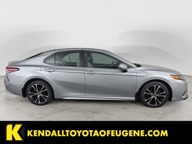 Used 2020 Toyota Camry SE 4D Sedan – 4T1G11AK6LU878705