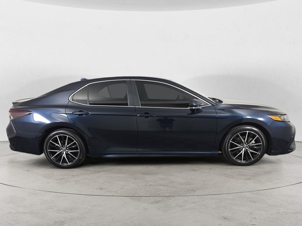 Used 2021 Toyota Camry SE 4D Sedan – 4T1G11BK9MU020306