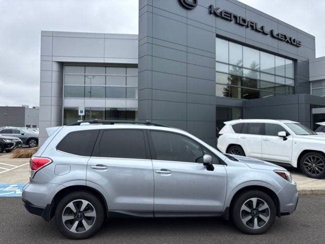 Used 2017 Subaru Forester 2.5i Limited 4D Sport Utility – JF2SJAJC4HH565838