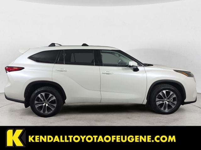 Used 2021 Toyota Highlander XLE 4D Sport Utility – 5TDHZRBH2MS075821