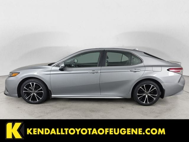 Used 2020 Toyota Camry SE 4D Sedan – 4T1G11AK6LU878705