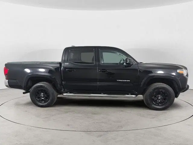 Used 2020 Toyota Tacoma SR5 4D Double Cab – 3TMCZ5AN4LM360934