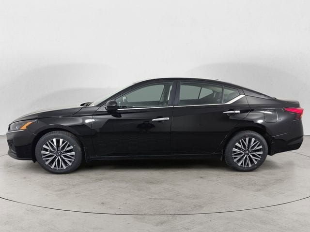 Used 2023 Nissan Altima 2.5 SV 4D Sedan – 1N4BL4DW0PN334022