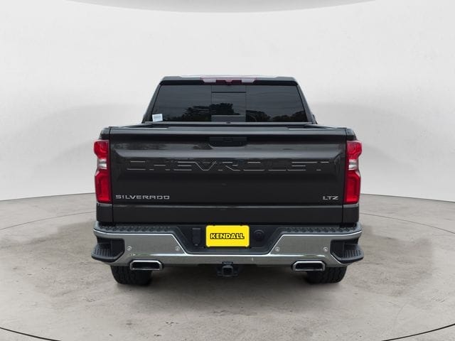 Used 2021 Chevrolet Silverado 1500 LTZ 4D Crew Cab – 3GCUYGELXMG143044