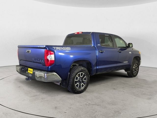 Used 2014 Toyota Tundra SR5 4D CrewMax – 5TFDY5F18EX348134
