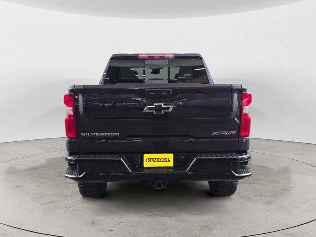 Used 2024 Chevrolet Silverado 1500 ZR2 4D Crew Cab – 3GCUDHEL8RG220924