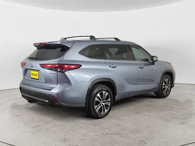 Used 2020 Toyota Highlander Hybrid XLE 4D Sport Utility – 5TDHBRCH9LS011437