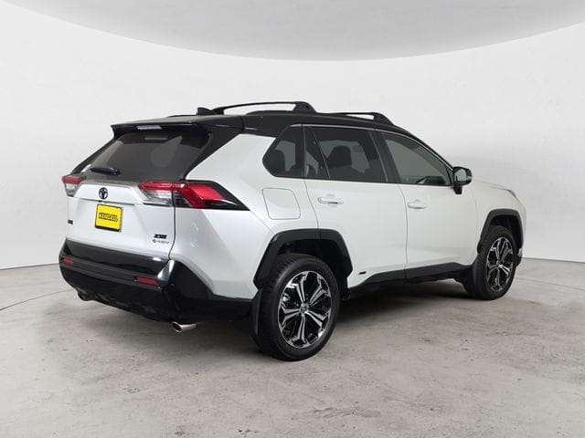 Used 2025 Toyota RAV4 Plug-In Hybrid XSE 4D Sport Utility – JTMEB3FV7SD286879