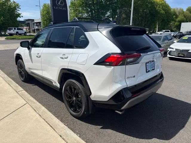 Used 2025 Toyota RAV4 Hybrid XSE 4D Sport Utility – 4T3E6RFV3SU185851