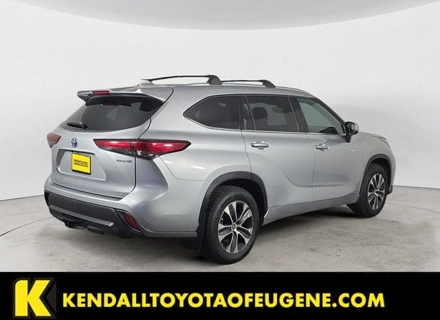 Used 2021 Toyota Highlander Hybrid XLE 4D Sport Utility – 5TDHBRCH8MS035584 full