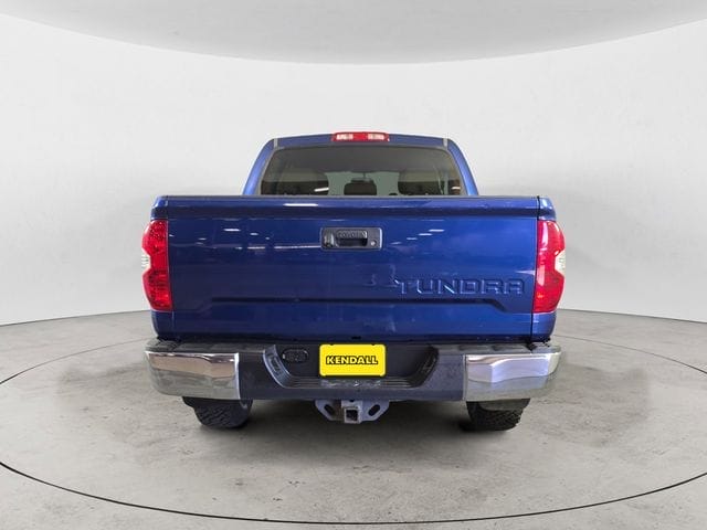 Used 2014 Toyota Tundra SR5 4D CrewMax – 5TFDY5F18EX348134