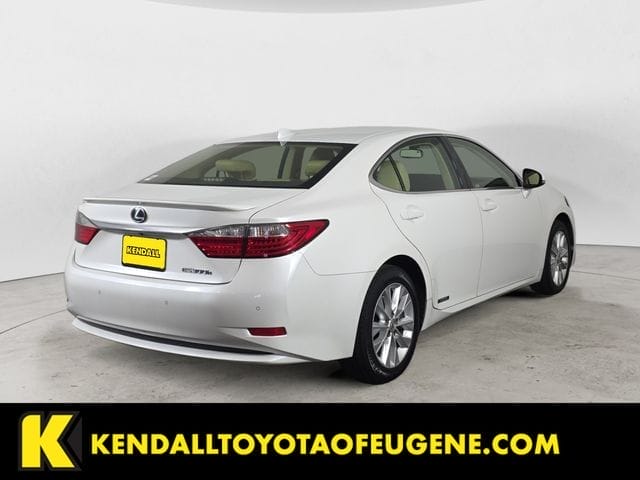 Used 2015 Lexus ES 300h 4D Sedan – JTHBW1GG5F2090581
