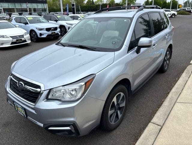 Used 2017 Subaru Forester 2.5i Limited 4D Sport Utility – JF2SJAJC4HH565838