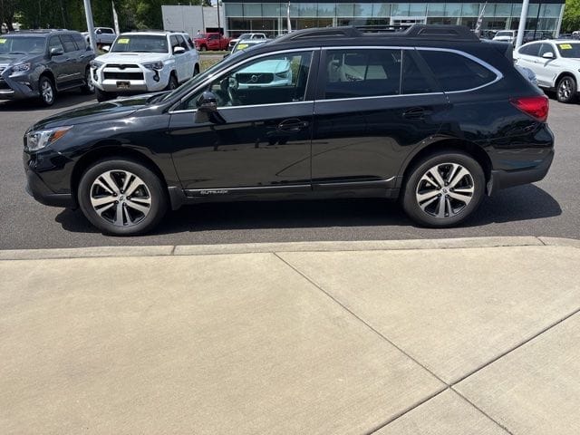 Used 2019 Subaru Outback 3.6R 4D Sport Utility – 4S4BSENC4K3269831