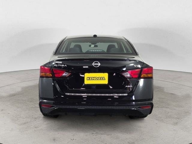 Used 2023 Nissan Altima 2.5 SV 4D Sedan – 1N4BL4DW0PN334022