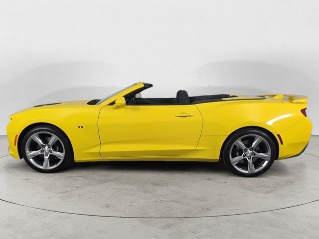 Used 2017 Chevrolet Camaro SS 2D Convertible – 1G1FE3D79H0111039